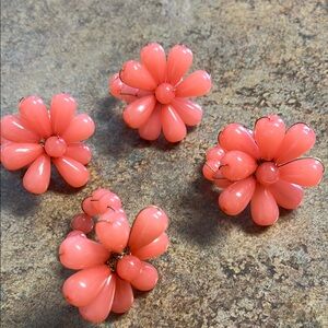 4 Pink beaded flower napkin rings